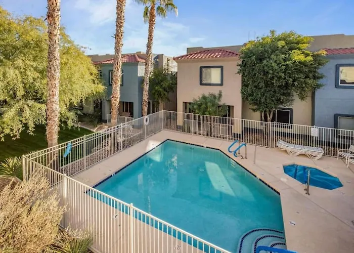 Holiday home Luxury 3 Bedroom Office Den