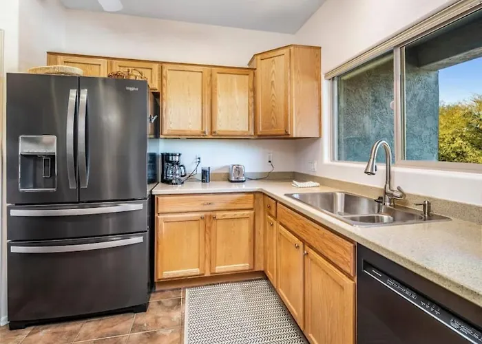 Luxury 3 Bedroom Office Den Fountain Hills